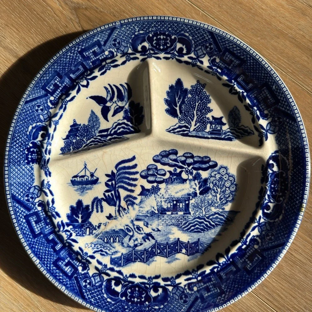 ❤️ Vintage Blue White Floral Plates Pair Chinoiserie Grandmillennial Wall Decor - Picture 6 of 12